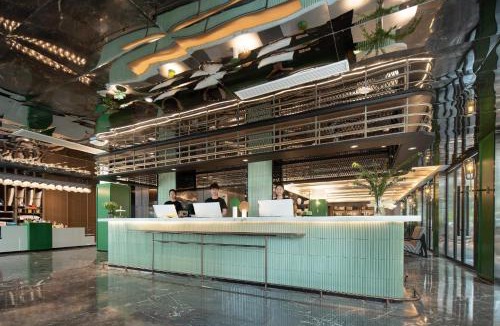 Jinghong Hotel | Atour Hotel Xishuangbanna Jinghong Gaozhuang Starlight Night Market