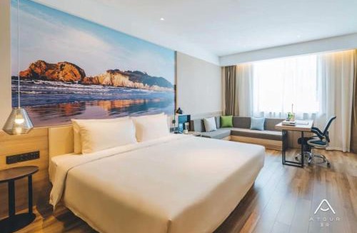 Donghecun Hotel | Atour Hotel Xuzhou Global Harbor