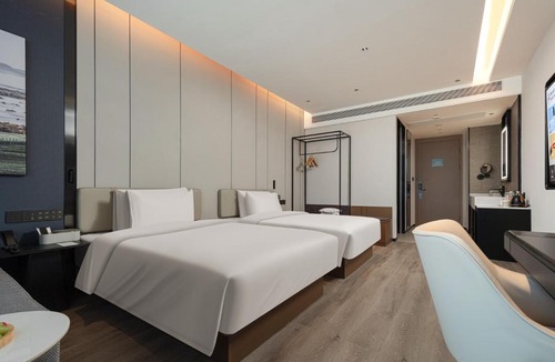 Shanggao County Hotel | Atour Hotel Yichun Shanggao Center