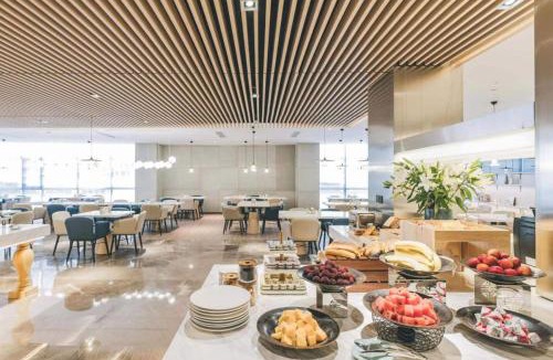 Yiwu Hotel | Atour Hotel Yiwu International Trade City