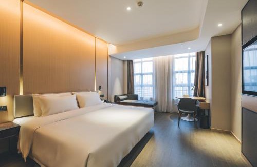 Xiashan District Hotel | Atour Hotel Zhanjiang Renmin Avenue Dingsheng Plaza