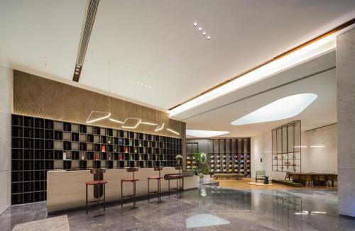 Guancheng Hui District Hotel | Atour Hotel Zhengzhou Erqi Plaza David City