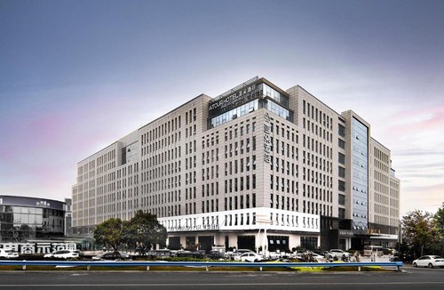 Zhengzhou Hotel | Atour Hotel Zhengzhou Xinzheng International Airport