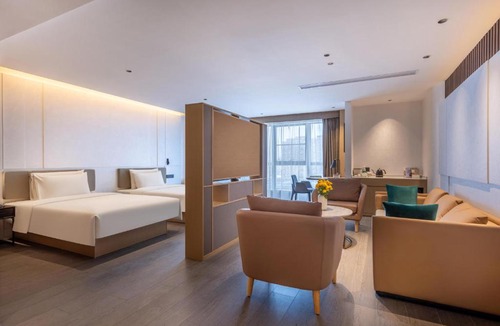 Nantou Hotel | Atour Hotel Zhongshan Nantou Haiya Colorful City
