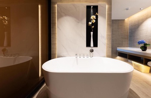 Nantou Hotel | Atour Hotel Zhongshan Nantou Haiya Colorful City