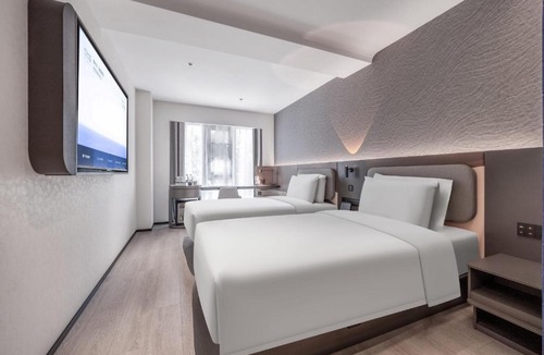 North Chaoyang Hotel | Atour Light Hotel Beijing National Exhibition Center Yonghe Palace Guangximen Metro Station