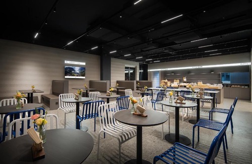 Chenghua Hotel | Atour Light Hotel Chengdu East Suburb Memory Polytechnic University