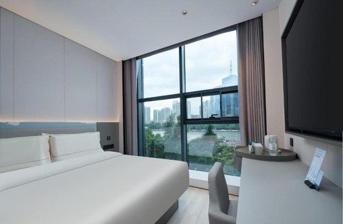 Beijing Road Hotel | Atour Light hotel Guangzhou Beijing Road Pedestrian Street Tianzi Wharf,