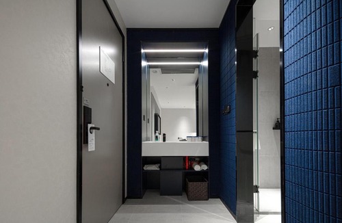 Shangcheng Hotel | Atour Light Hotel Hangzhou Sijiqing Nanxingqiao Metro Station