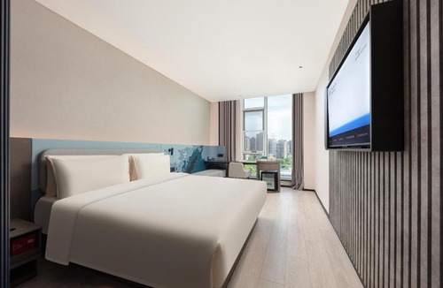 Gongchenqiao Hotel | Atour Light Hotel Hangzhou Gongshu Grand Canal