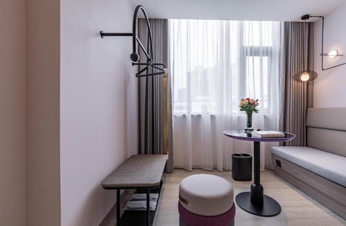 Maidi and Henan'an Hotel | Atour Light Hotel Huizhou Jinshanhu Ganghui