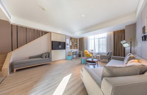 Huaiyin Hotel | Atour Light Hotel Jinan International Covention Centre