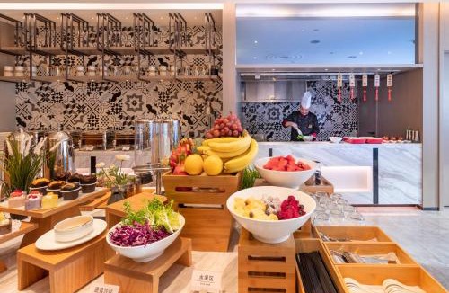 Huaiyin Hotel | Atour Light Hotel Jinan International Covention Centre