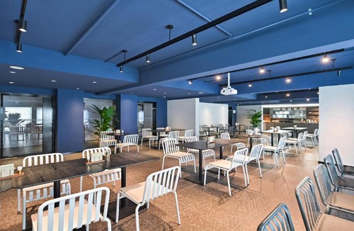 Guandu Hotel | Atour Light Hotel Kunming Huanhu Road Dianchi Convention and Exhibition Center