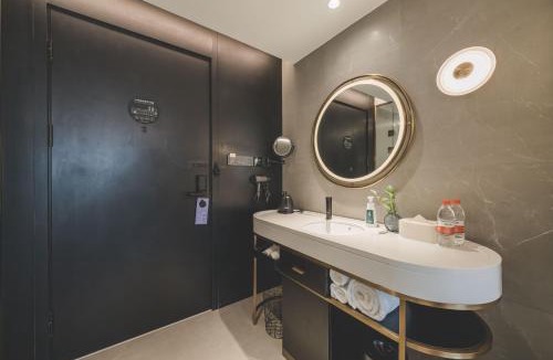 Gu Lou Hotel | Atour Light Hotel Nanjing Gulou Xuanwu Lake