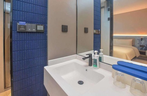 Jiangning Hotel | Atour Light Hotel Nanjing South Railway Station South Square