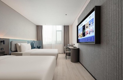 Licang Hotel | Atour Light Hotel Qingdao North Station Shengping Road
