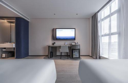 Hongshan Hotel | Atour Light Hotel Wuhan Optics Valley 3rd Road Xiaomi Technology Park
