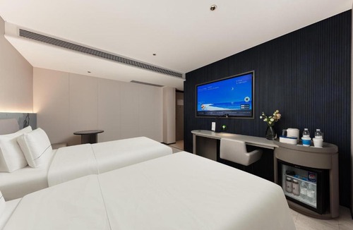 Hengqin Bed & Breakfast | Atour Light Hotel Zhuhai Chimelong Tourist Resort Chimelong Station