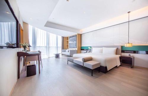 Lixia District Hotel | Atour S Hotel Shandong Gangkou Mansion CBD Jinan