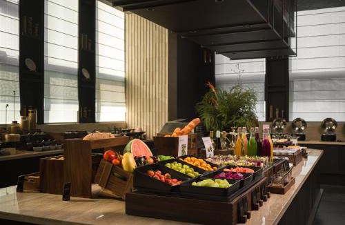 Zhengdong New Area Hotel | Atour S Hotel Zhengzhou High-Speed Rail East Station MixC