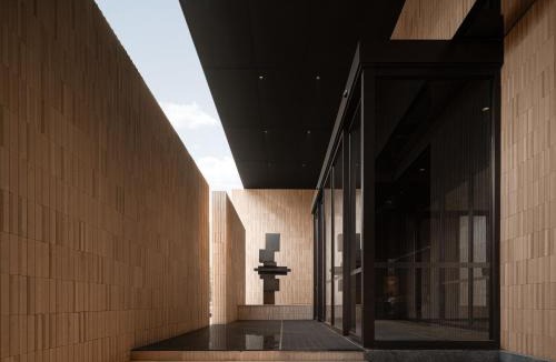 Zhengdong New Area Hotel | Atour S Hotel Zhengzhou High-Speed Rail East Station MixC