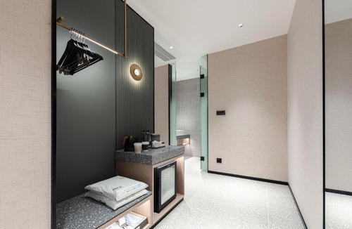 Minhang Hotel | Atour S Shanghai Hongqiao Airport上海万源路亚朵S酒店