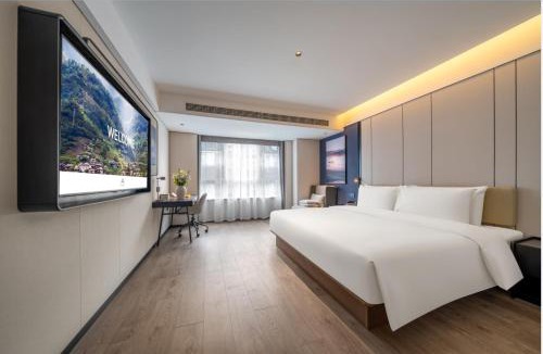 Jinniu Hotel | Atour X Hotel Chengdu High-tech Shuxi Road