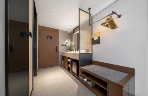 Jinniu Hotel | Atour X Hotel Chengdu High-tech Shuxi Road