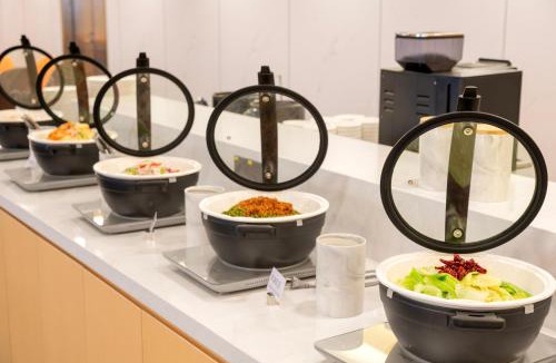 Longquanyi Hotel | Atour X Hotel Chengdu Longquan Automobile City