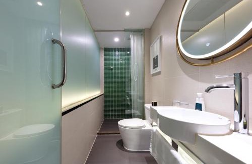 Jinjiang Hotel | Atour X Hotel Chengdu Taikoo Li General Office Wangfujing