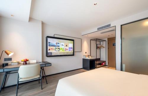 Xihu Hotel | Atour X Hotel Hangzhou Wenyi Road