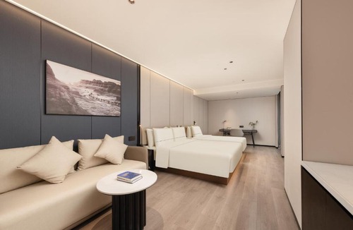 Downtown Hangzhou Hotel | Atour X Hotel Hangzhou West Lake Lakeside Ding'an Road Subway Station