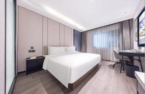 Jianye Qu Hotel | Atour X Hotel Nanjing Mochao Lake Shuiximen Street
