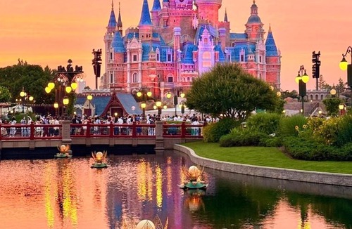 Pudong Hotel | Atour X Hotel Shanghai International Tourism and Resort Safari Park