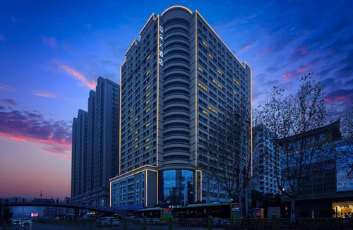 Lianhu Hotel | Atour X Hotel Xi'an Northwestern Polytechnical University Subway Station
