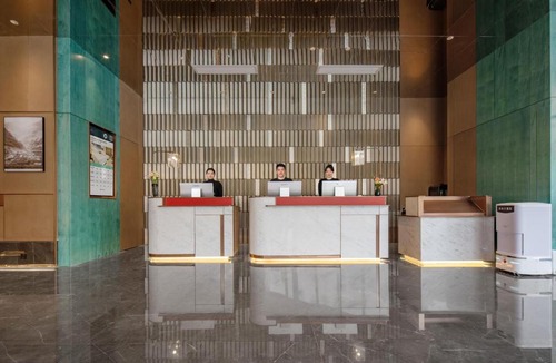 Lianhu Hotel | Atour X Hotel Xi'an Northwestern Polytechnical University Subway Station
