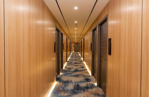 Nanshan Hotel | Aura Crane Hotel Shenzhen Nanshan Xili Metro Station Branch
