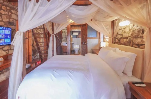 Taizhou Hotel | Aurora Rock Villa Resort