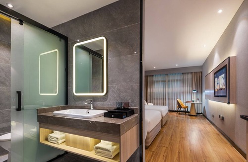 Huadu Hotel | Ausotel WOW Hotel Guangzhou Huadu