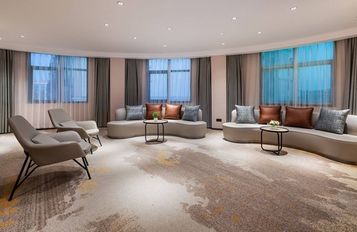 Huadu Hotel | Ausotel WOW Hotel Guangzhou Huadu