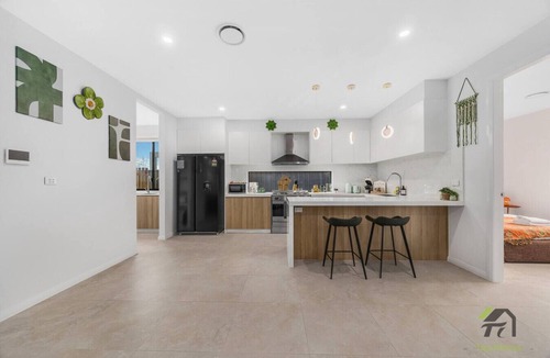Austral House | Austral 5-Bedroom 2-Storey Villa