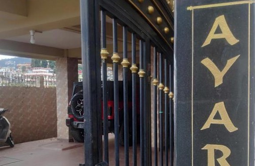 Laitumkhrah Bed & Breakfast | Ayarn 847 Home Stay