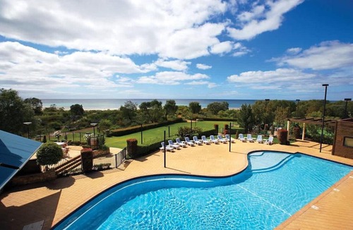 Marybrook House | 'Azure' Beachside Resort Escape for Groups