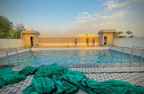 Chhata Hotel | Babu resort