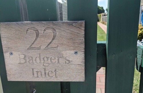 Devonport Cottage | Badger’s Inlet Devonport