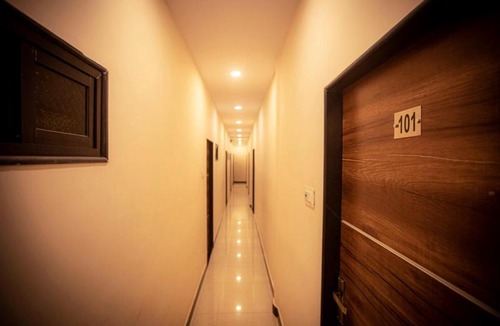 Gunnaur Hotel | Bageecha Banquet and Hotel