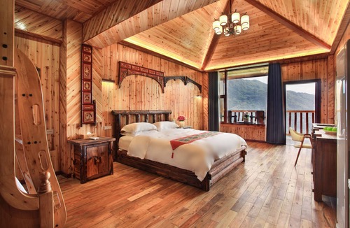 Longsheng Hotel | Baike Hotel