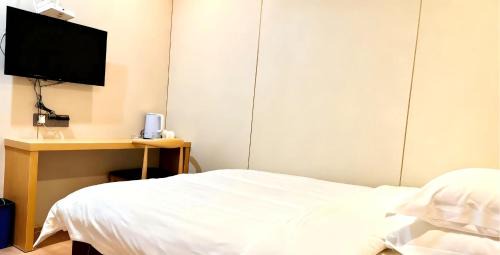 Haizhu Hotel | Baiyuan Hotel Changgang Baogang Avenue Metro Station Branch