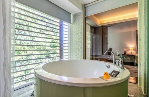Baiyun Hotel | Baiyun Lakeside Hotel